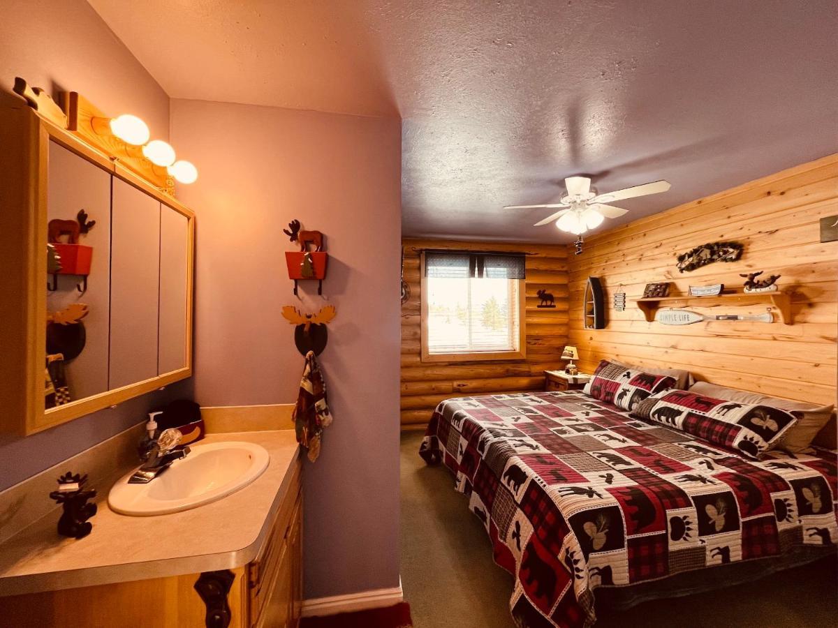 Gone Fish Inn - Sleeps 15, 4 Bedrooms, Loft, 6 Baths Island Park Exterior foto