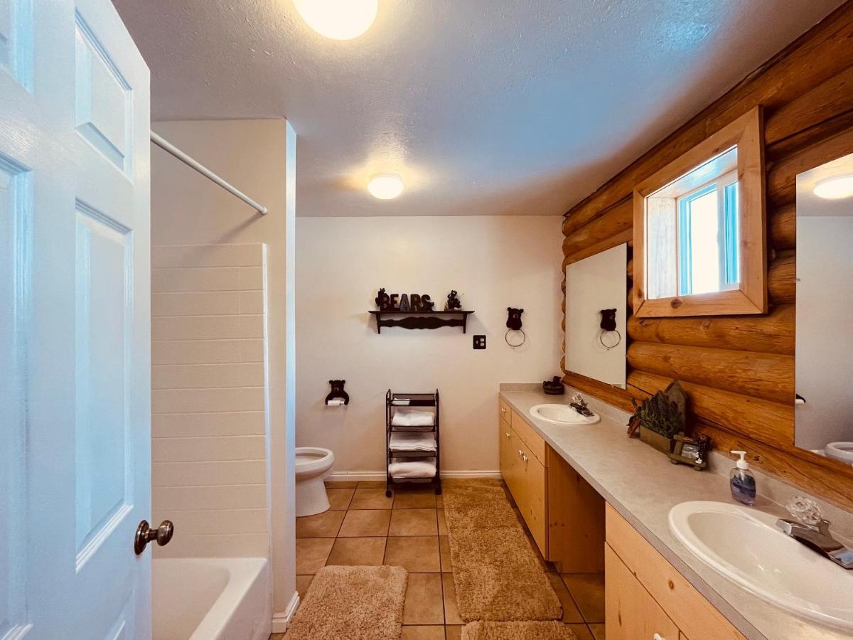 Gone Fish Inn - Sleeps 15, 4 Bedrooms, Loft, 6 Baths Island Park Exterior foto